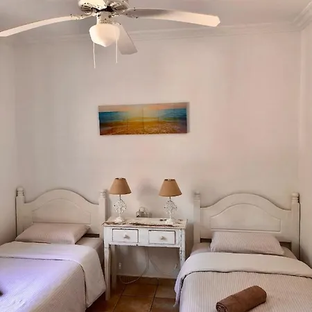 Casa Diego Ibiza 招待所