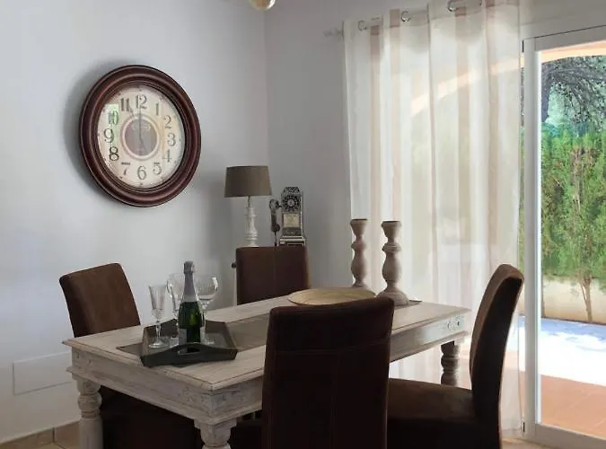 Casa Diego Ibiza 招待所